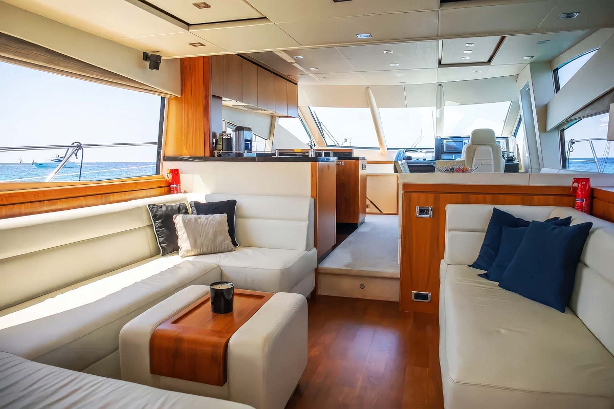Аренда яхты Sunseeker Manhattan 63 на Майорке, Испания